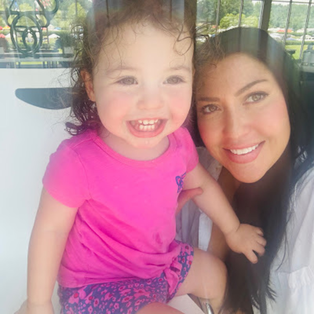 Meet your Posher, Jennifer